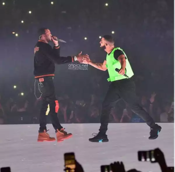 Drake Officially Ends Beef With Meek Mill, Brings Him On Stage (Photos)